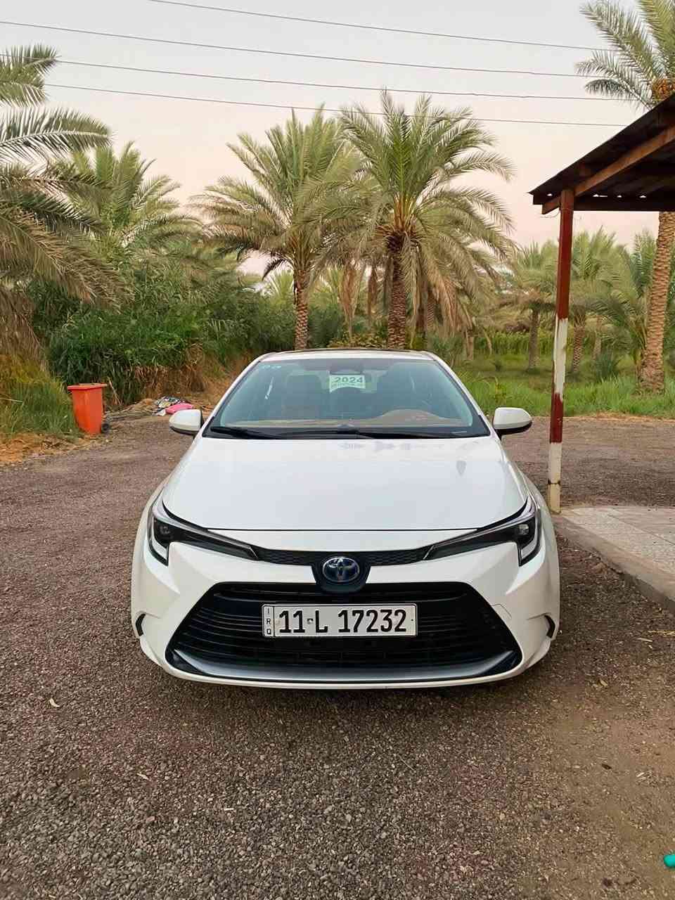 موقعي كربلاء /الهندية / الجدول الغربي
تفاصيل السيارة 
نوع السيارة :كورلا هايبرد 2024
محرك بانزين 1800
فتحة سقف
كرسي كهرباء
نظام ترحيب
بصمة ابواب
شاشة
مقاعد جلد
رقم بغداد ب اسمي السيارة 
السيارة مكفولة بالكامل (شاصي -مكينة-كير- كشر بالكامل)
نوع الدهن :ميتاسو 0/16 لكل 8000km
(ابدله قبل موعده)كنوع من العناية بالسيارة
بانزين محسن فقط كنوع من العناية بالسيارة
عداد المشي 45000km

ضرر السيارة(فقط طخة بسيطة في باب الجنطة فقط لا غير مستثنى من ذلك الدعاميات فقط الدعاميات يوجد فيهم طخات بسيطة)اما غير ذلك لا يوجد أي ضرر واتحمل المسؤولية 
الي يحب يستفسر ***********
