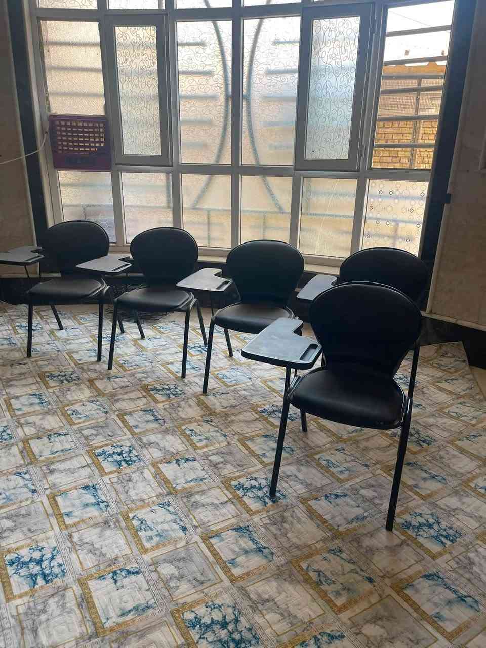 � كراسي جامعية للبيع – مناسبة للمعاهد والمدارس الأهلية

متوفر 30 كرسي جامعي بحالة جيدة، مناسبة جدًا لـ معاهد التدريس الأهلية والمدارس وقاعات الدورات.

💰 السعر: 35 ألف للكرسي
🔹 يوجد مجال بالسعر للجادين
📍 العنوان: طويريج – حي الجمعية
📞 للاتصال والاستفسار: ***********
👤 أبو جعفر

🔸 العدد: 30 كرسي
البيع للجادين فقط
