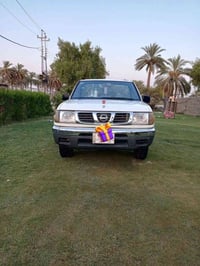 للبيع نيسان شبوط 2002 رقم بغداد الماني سياره بسمي  تحويل ثاني يوم كير ...