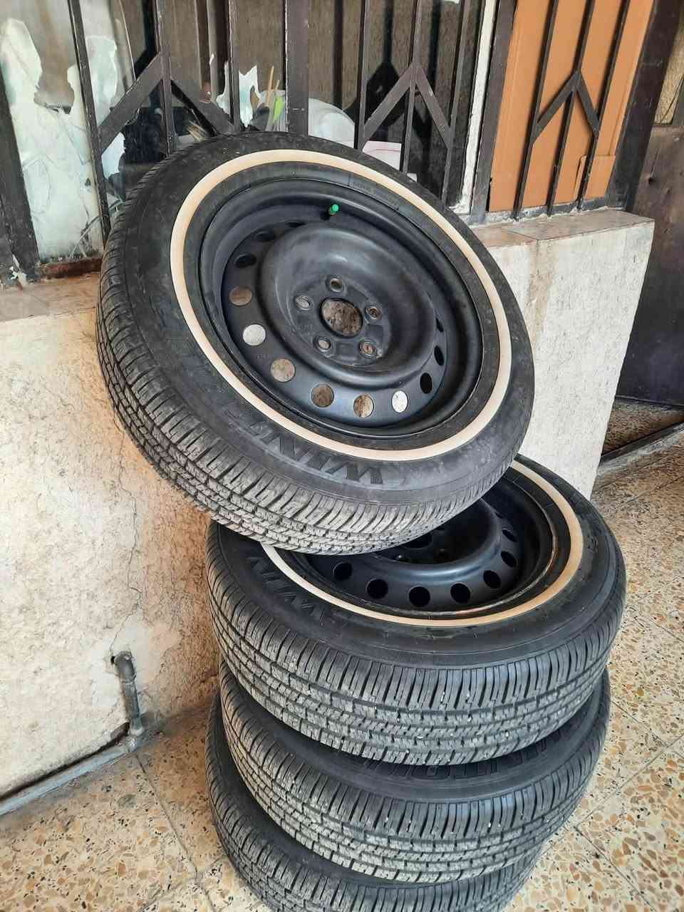 سلام عليكم ويل وتاير كورلا هايبرد جدد كلشش نتاج ٢٥  نضافه ٩٥/١٠٠ للبيع ب ٢٥٠ قفل من لخير وروح عامل بس لويل ب ١٤٠ لان مال كورلا غالي مو نفس لكوري مكاني بغداد 

***********
