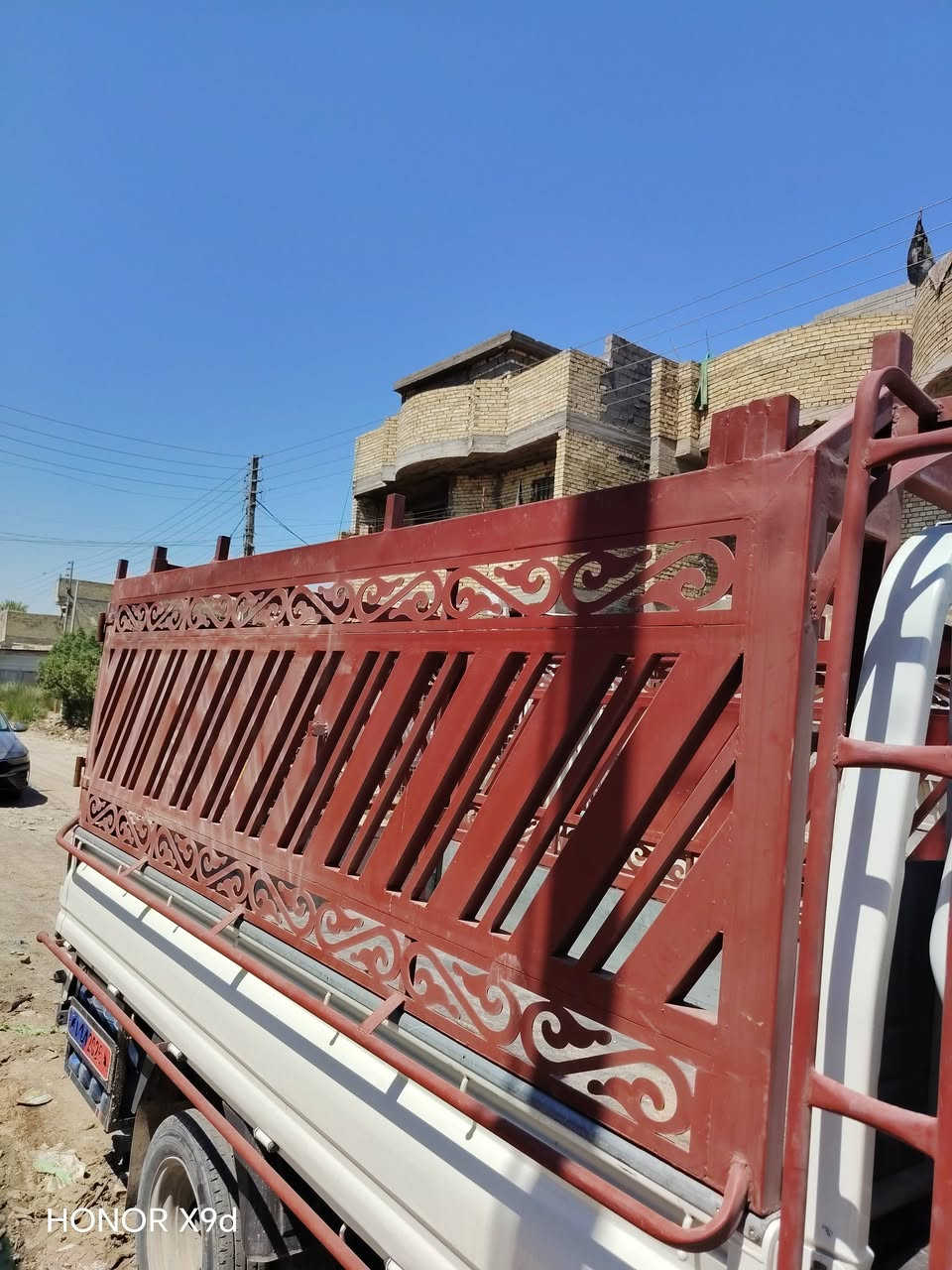 سلام عليكم محجر بلازمة البيع جديد توني فصلة مكان بغداد معامل باوية رقم الهاتف ***********
