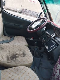 فتون للبيع ٢٠٠٩ رقم انكليزي كربلاء مصفره هيئه وضريبه وغرامات تحويل ثان...