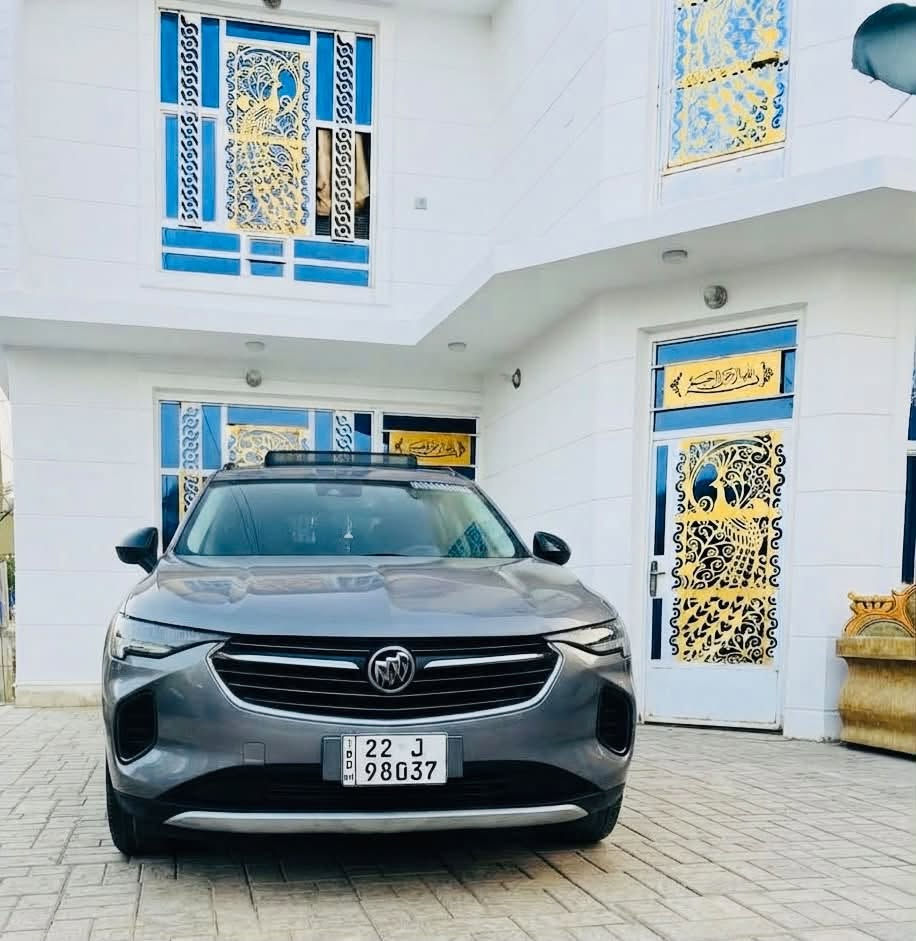 سلام عليكم
سياره لبيع تراهم مراوس 
2022
BUICK ENCLAVE PREMIUM AWD فخر
 الصناعة الامريكية
بيوك انكليف بريميوم موديل 2022
،، المواصفات ،،
محرك 6 سلندر 3600 VVT تنفس طبيعي 
يشتغل بانزين عادي
بصمة تشغيل + بصمة ابواب 
مقاعد منفصلة ملكي 7 راكب 
مقاعد جلد + تدفئة وتبريد + مساج امامي + كهرباء 
طي المقاعد الخلفية كهرباء 
التحكم بالمقود كهرباء + تدفئة بالمقود 
رادار امامي + خلفي + جانبي + تنبية اهتزاز مقعد السائق عند الاقتراب من شي 
5 كامرات محيطية + اسطفاف تلقائي
حساس امامي + خلفي 
صندوك كهرباء + استشعار الفتح عند الاقتراب 
تشغيل عن بعد 
داتو شو عرض بالجامة الامامية 
تحكم فول 
انظمة قيادة متعددة 
فور ويل 4×4
لايت زنون عالي ناصي + لد نهاري + بك لايت لد
كير دكم 9 نمر 
هندبريك دكمة 
نزول الجام وصعودة بالريمونت
انارة داخلية + اشارة ترحيب بيوك
تبريد 3 قطع ثلج بدون فصلة بالوقوف
ويل كب مقاس 18انج
وبعد بية مواصفات هواي 
السيارة رزانة وعزل ممتاز جدا 

حادثهة موضح فقط جاملغ امامي بدون دواخل بدون ايرباك 
مكانه بابل الشوملي 
السعر 153 
رقم اربيل  
***********
