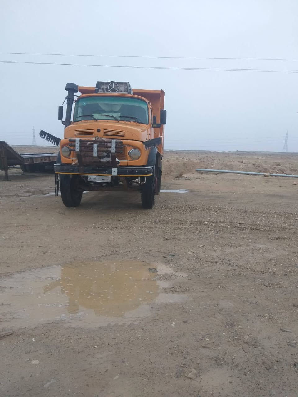للبيع قجمه موديل ٨٢محرك ٥٥ شرط كير ١١١ شرط مجموعه ١٨ جيف طخم تاير جديد تحويل شرط رقم واصط انكليزي الهاتف ***********
