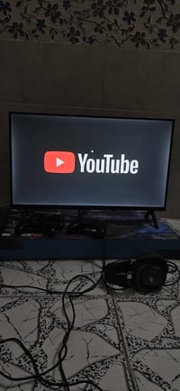 ٣٢ بوصه • سمارت • مع الكرتون