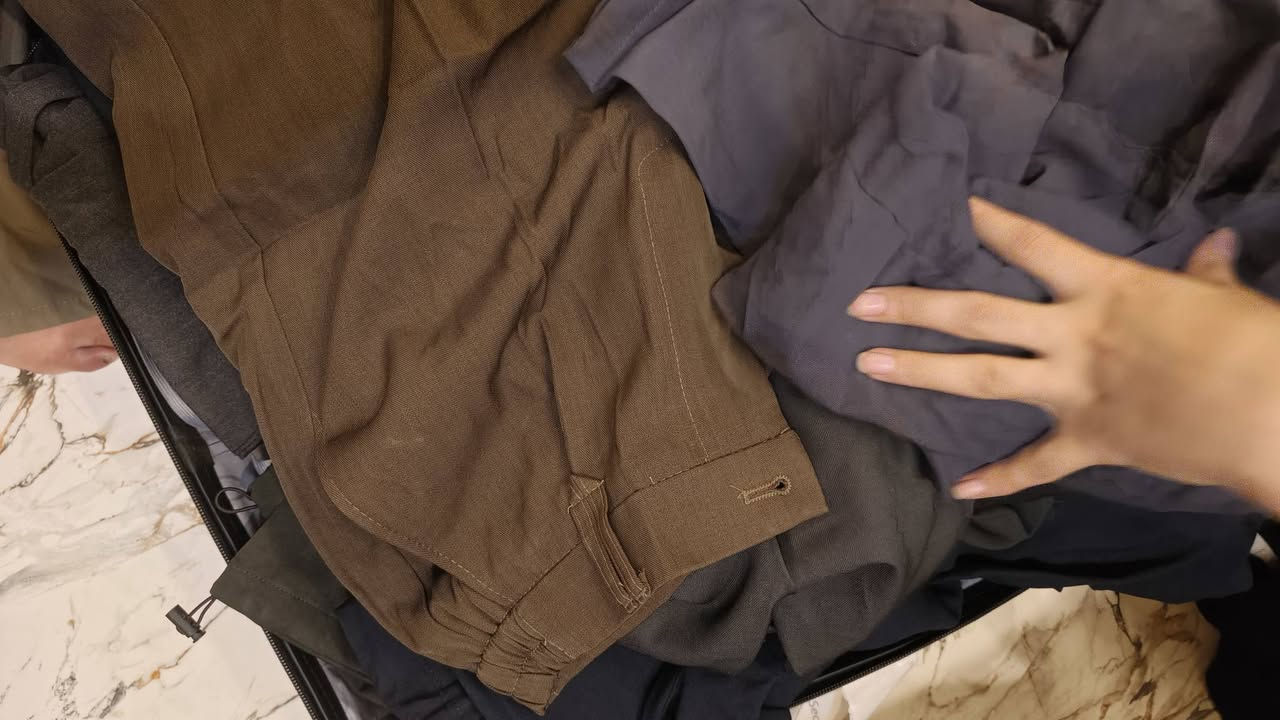 شلعه مال تعزيله بنطرون رسمي و بجامه لبست بنطرون القطعه على 8 الف 
بغداد حي بتول  ***********
