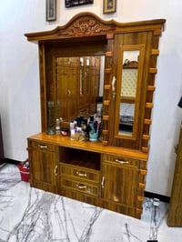 غرفة للبيع • واتساب