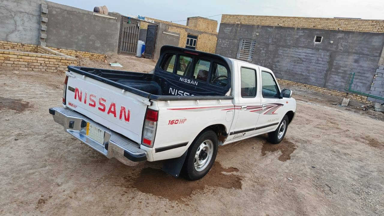 سلام عليكم للبيع نيسان موديل 2009ياباني مكفول رقم بصرة مشروع وطني ترهم مروس ***********
