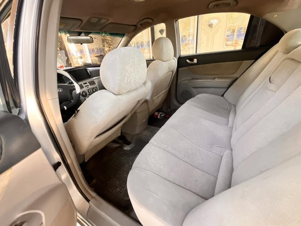 السلام عليكم لبيع سونات 2008 رقم بابل السعر 88
وبيه مجال 
سيارهً جديدة حيل بدون جرد بدون حادث بدون تبديل 
سيارة حيل جديدة براغي مابيه نقص محرك 2400 شرط 
وضع شركه سياره ماشي 240اصل بيه اربع قطع صبغ بدون معجون فقط رش مال رش سياره احلى من صوره 
مكان حله ***********
