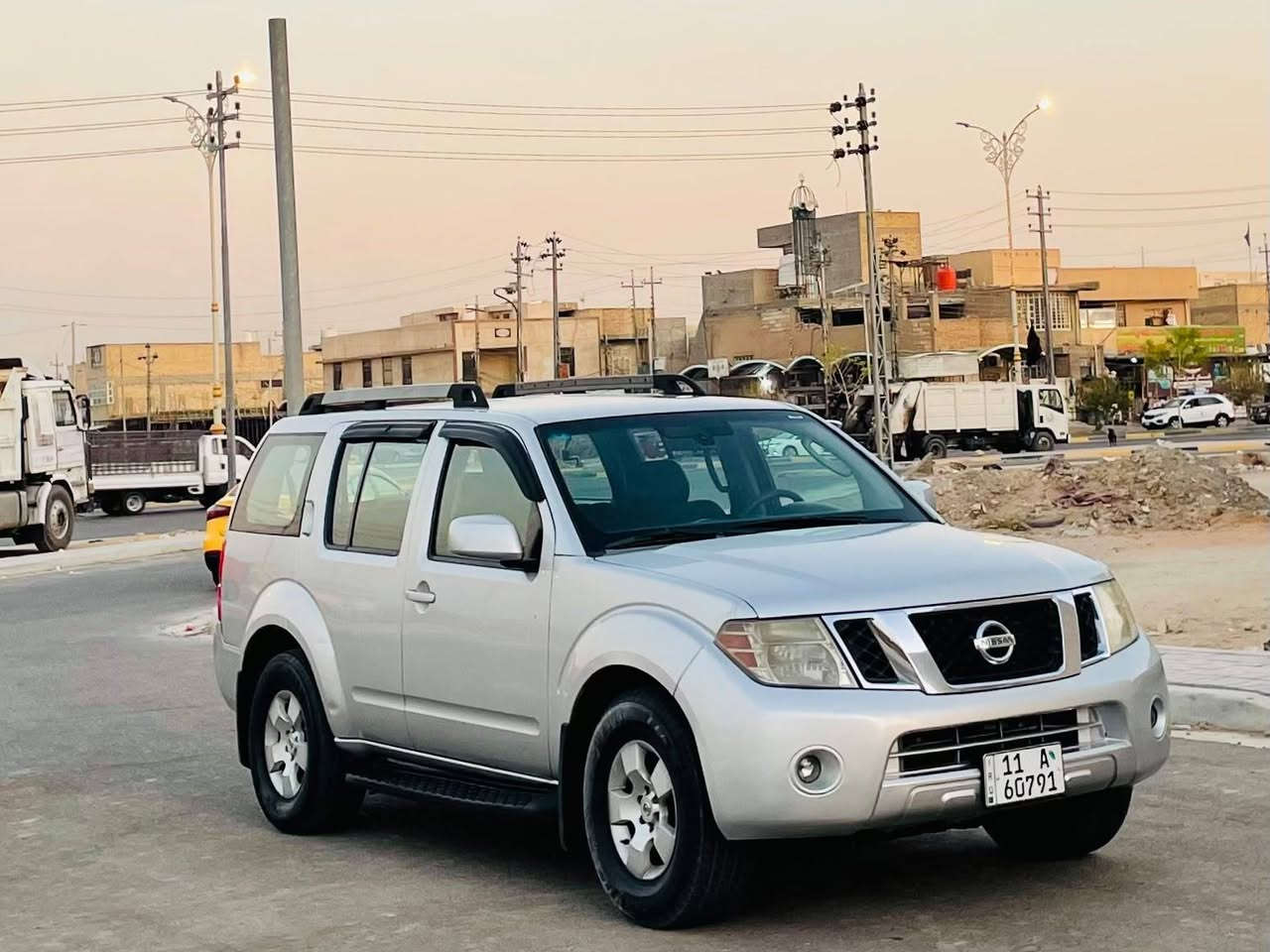 سلام عليكم للبيع نيسان باتفندر موديل 2009 السعر 87 وبي مجال سونار مرفوق بلمنشور V6 سبعه راكب تحكم ستيرن جهتين تخم تاير حداديه جاهزه تبريد ثلج رقم بغداد دولي سنويه لـ28 تحويل مباشر للستفسار ***********
