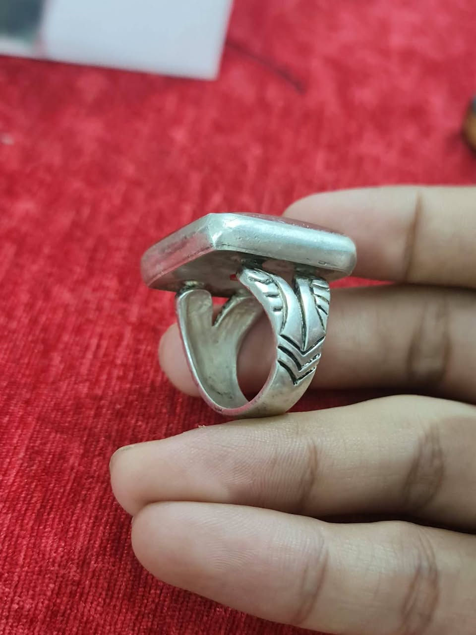 للبيع
يمانيه تخبل صياغه ثكيله
توصيل متوفر
رقم ***********
شراي يجي اتصال او واتساب
