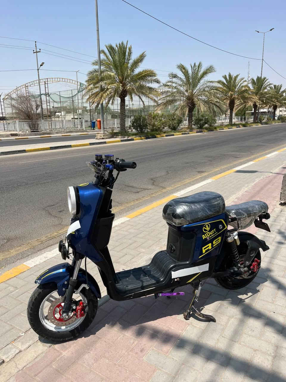 عقل رياضي مزود سعرةً 85 الف
بطاريات جدد بـ 200 الف 
بريكات رياضي 
استان رياضي  
زوج تايرات جدد
تجوة الضهر الدراجه كفاله 
تجي وتشوف وتچيك بيدك السعر 365مكاني سفوان 
***********رقمي نقصه بس الشاشه اتعد بل عكس يعني الشاشه مو مضبوطه فقط

