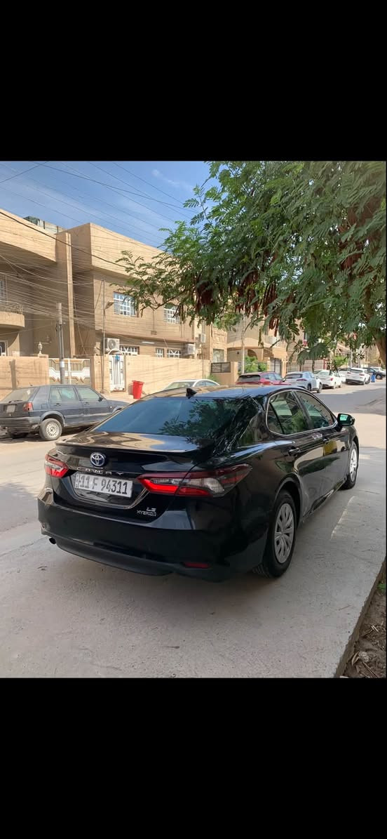 كامري LE • هايبرد • حادث