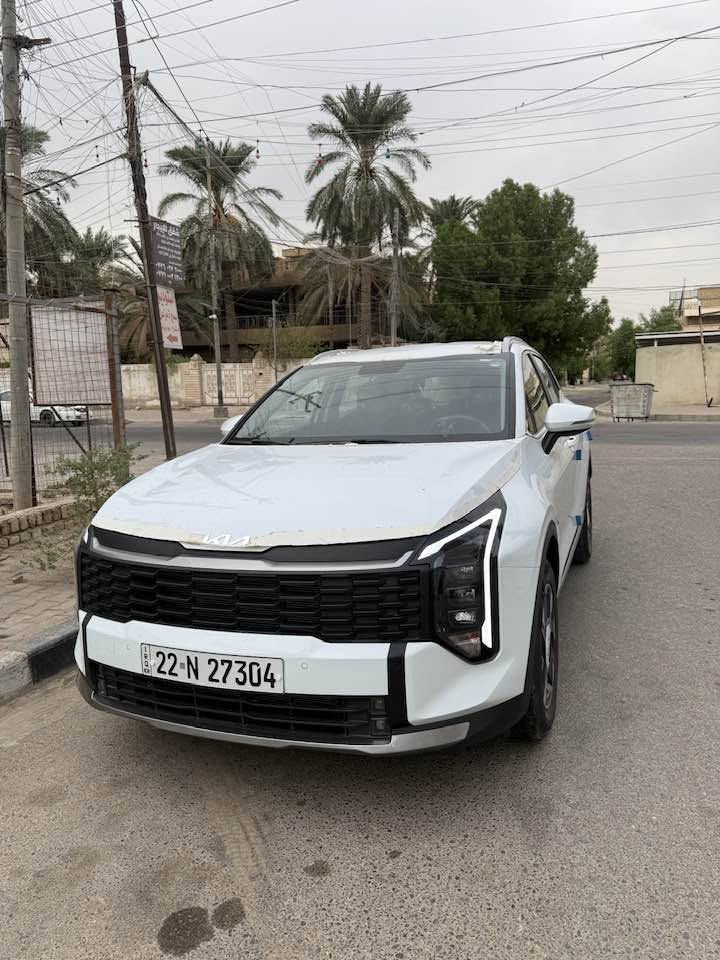 كيا سبورتج للبيع 
موديل 2026
ماشية 2000 / على وضع الشركة 
مواصفات الموجوده في سيارة
كامرة دوارة 
رادارات جانبية واماميه 
سيارة جديدة 
سعر 220 $
سيارة جديدة ما بيها اي نقص 
مكان السيارة في ميسان 
للتواصل ***********
