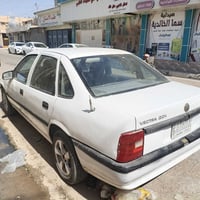 فكترا • ١٩٩٠ • محرك ٢٠٠٠