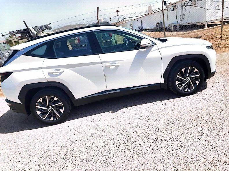 هيونداي توسان 2023 – للبيع 🚗
المواصفات العامة:  

​الموديل: 2023  خليجي

​الحالة: مكفولة كفالة عامة من أي ضرر، صبغ، أو تعديل (شرط الفحص)  

​المحرك: [2000 دوش المرغوب]  

​المواصفات: [شاشة كبيرة، كاميرا، بصمة، كشنات قماش/ تشغيل عن بعد / مرايات شفط مع البصمه، هند بريك بصمة، رادار امامي،تحديد مسار، تبريد قطعتين، مانع الاصطدام، شاحن وايرلس ]  

​المسافة [45982 ألف كم]  

​الرقم: [بغداد / باسمي تحويل ثاني يوم ]

​✨ الملاحظات:  

مكلف مكلف بالنشر لا ارد على الخاص او التعليقات 🌹🌹

​السيارة بحالة الشركة ونظيفة جداً (أخت الزيرو).  

​💵 السعر: [ 205 $ بيها مجال ]

📍 الموقع: [الناصرية]

📞 للتواصل والاستفسار: [***********]
