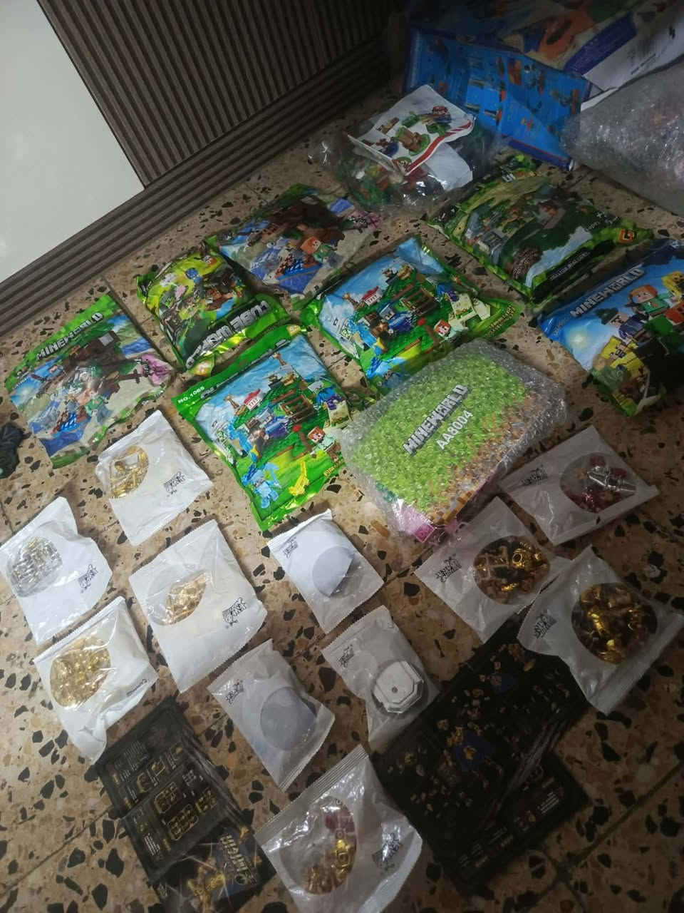 لعب ليكو • ١٦ قطعة • ٢ كبار