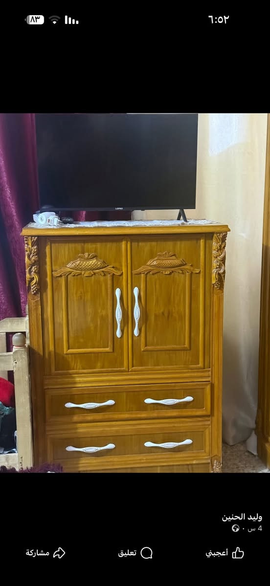 سلام عليكم غرفه نوم تفصال خشب زين مستعمله السعر ٢ونص قفلهه العنوان بغداد شهداء سيديه الاستفسار عله رقم ***********
