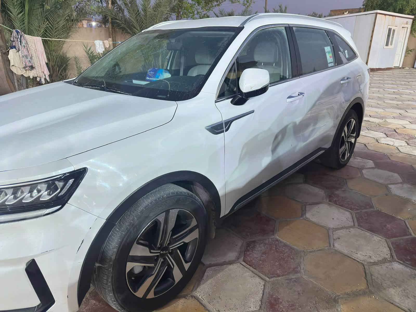 سيارة سورنتو 2022 ماشية 140الف نضيفة بيها بارد بالباب الخلفي كما موشر علية وارد خليجي باااسمي فول مواصفات 
السعر 240 ورقة 
رقم السيارة بصرة 
الموقع القرنة الثغر 
رقمي ***********
