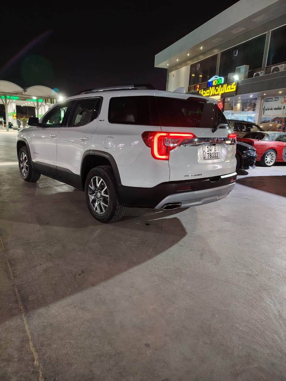 سلام عليكم GMC اكاديا مديل 2023 SLT كفاله عامه السياره  ماشيه 70 الف حقيقي فول للأخير ماعده فتحه داخله تقرير غرق للدوسه تعمل وتسير          رقم بصره دولي حره عنوان البصره السعر 250 وبيه مجال للشراي  رقم الهاتف ***********
