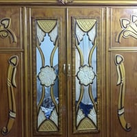 غرفه اخشاب • نظيف ٩٩٪ • شهر استعمال