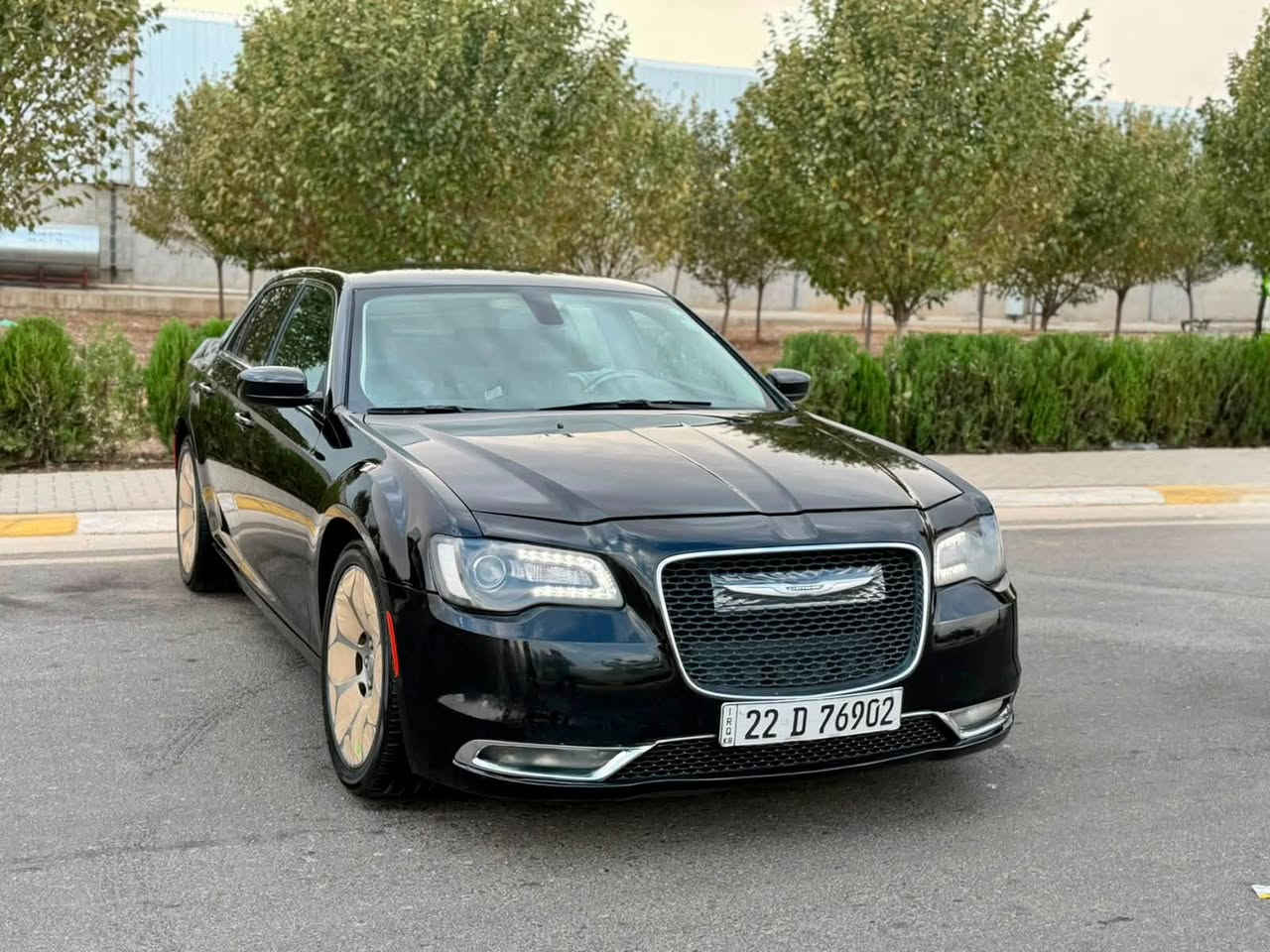 ﷽
ارخص سعر  196$ قفل🔏🔥🔥👋🏻👋🏻

                              CHRYSLER 300 TOURING 2018
▫️كرايسلر  موديل 2018 تورينك
🔹سيارة كلين تايتل فول مواصفات ماعدا پانوراما

▫️محرك V6 3.6L سته سلندر ✅
🔹كير و محرك بشرط مامفتوح📦✅
بدون صوت و بدون صرف بدون خلل شرط فحص
🔹ماشية 74 الف حقيقي📦📦

🔹سيارة جديد داخل و خارج كل على وضع بلادي 
▫️سيارة لايت و ويل كل محدث S

▫️سيارة كلين تايتل  
🔹مكفولة كفالة عامة دعامي للدعامي بشرط✅
🔹 بدون صبوغ  و بدون شخت و رصعات
🔹سيارة حيل حيلوة جديد جديد ماشاالله📦📦

▫️مواصفات ليمتد
( بصمة . شاشه كبير  .  تشغيل عن بعد . كشن جلد  . كشن كهربا . تبريد مركزي . لايت ليد و زينون  . تحكم ستيرن . تحديد سورعة . بعد هواي مواصفات )

◽️اربع تاير ويل جديد ويل حجم 20 S
🔹سيارة شرط بدون اى نواقص گير و محرك و حدادي و كاهرباى كل بشرط
🔹سنوي و رقم و هزة جديد سنوي بأسمي
🔹 نفسي يوم / تحويل و كاله حاظر
🔹 مكان_🌆 سليماني

◽️سعر_ 196$ قفل 🔐🔥
◽️موبايل_ *********** 
                  *********** واتساب
___________________________________
