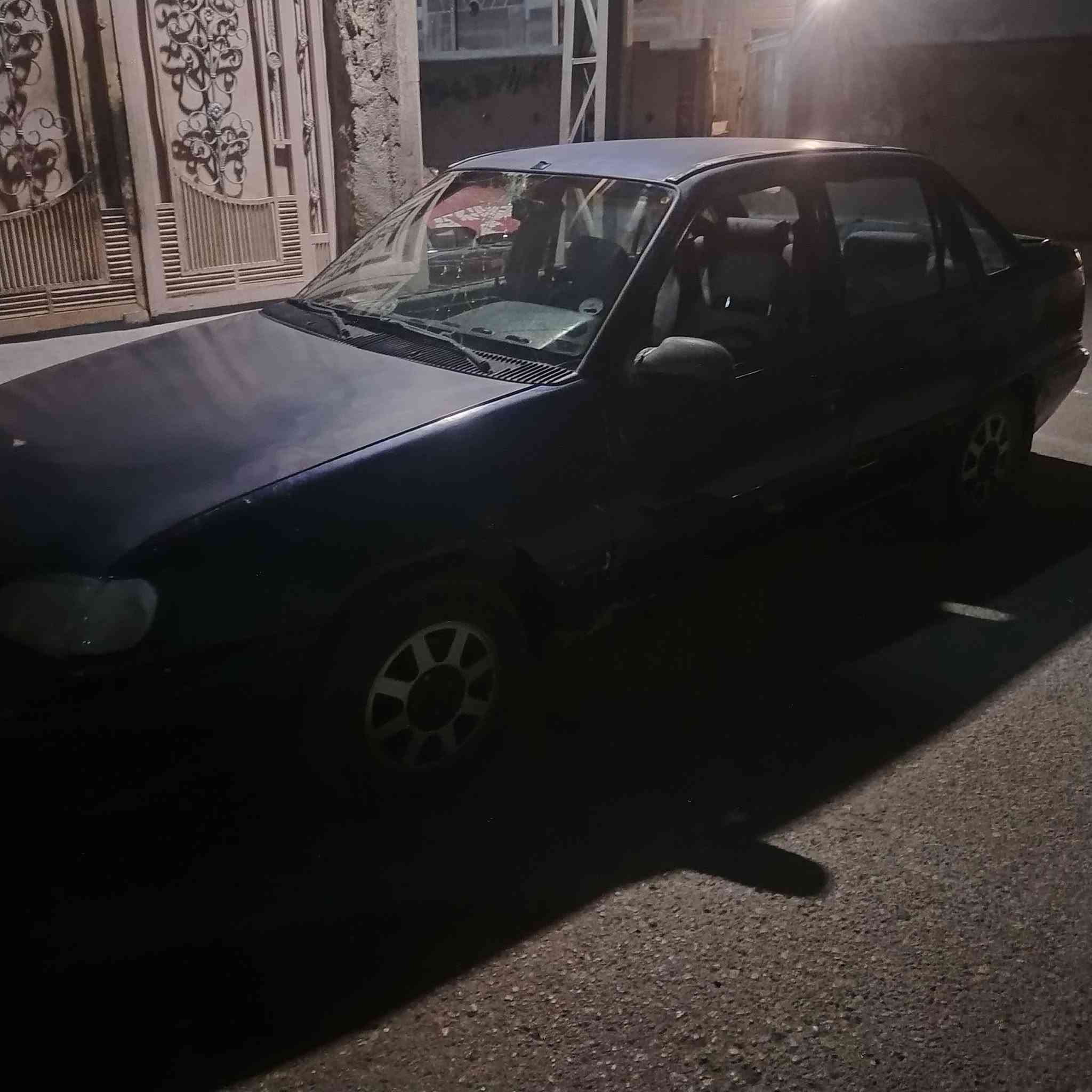يالله سلام عليكم البيع دايو سلو موديل ٩٣ محرك وكير مكفوله محرك ١٦ نوزل تخم تاير ويل كب صدر ٨٠ بل ميه كهربائي كلها شغاله بعده عله بلاد جام كهربائي  يردلها دوشمه وسكن جهت اليمنه المامي وبعض الترتيبات رايدها ١٦ وبيها مجال الأنبار كبيس ***********
