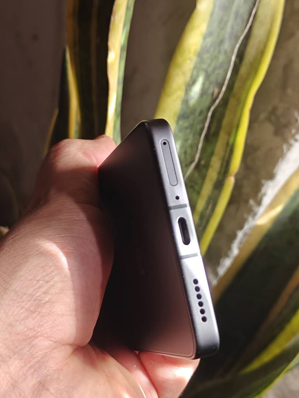 Poco f7 pro 
نسخة عالميه
ذاكره 512 رام 16 
مكفول كفاله  عامه
معالج Sn 8 gen 3 
بطاريه 94 
 ملحقات كامله فقط كارتونته ضايعه
 عنواني بغداد مدينة الصدر 
توصيل متوفر فقط باعتماد 
*********** فقط اتصال
