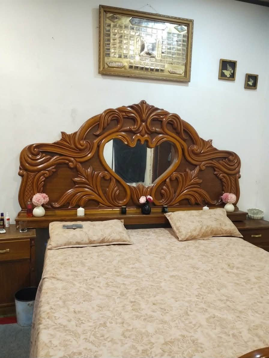 من رخص الادمن غرفه نوم للبيع
موقع موصل الايمن📍

نضافه الغرفه80%✅

سعر جداً مناسب(700)وبيها مجال💵
‏
رقم هاتف(***********)📞

