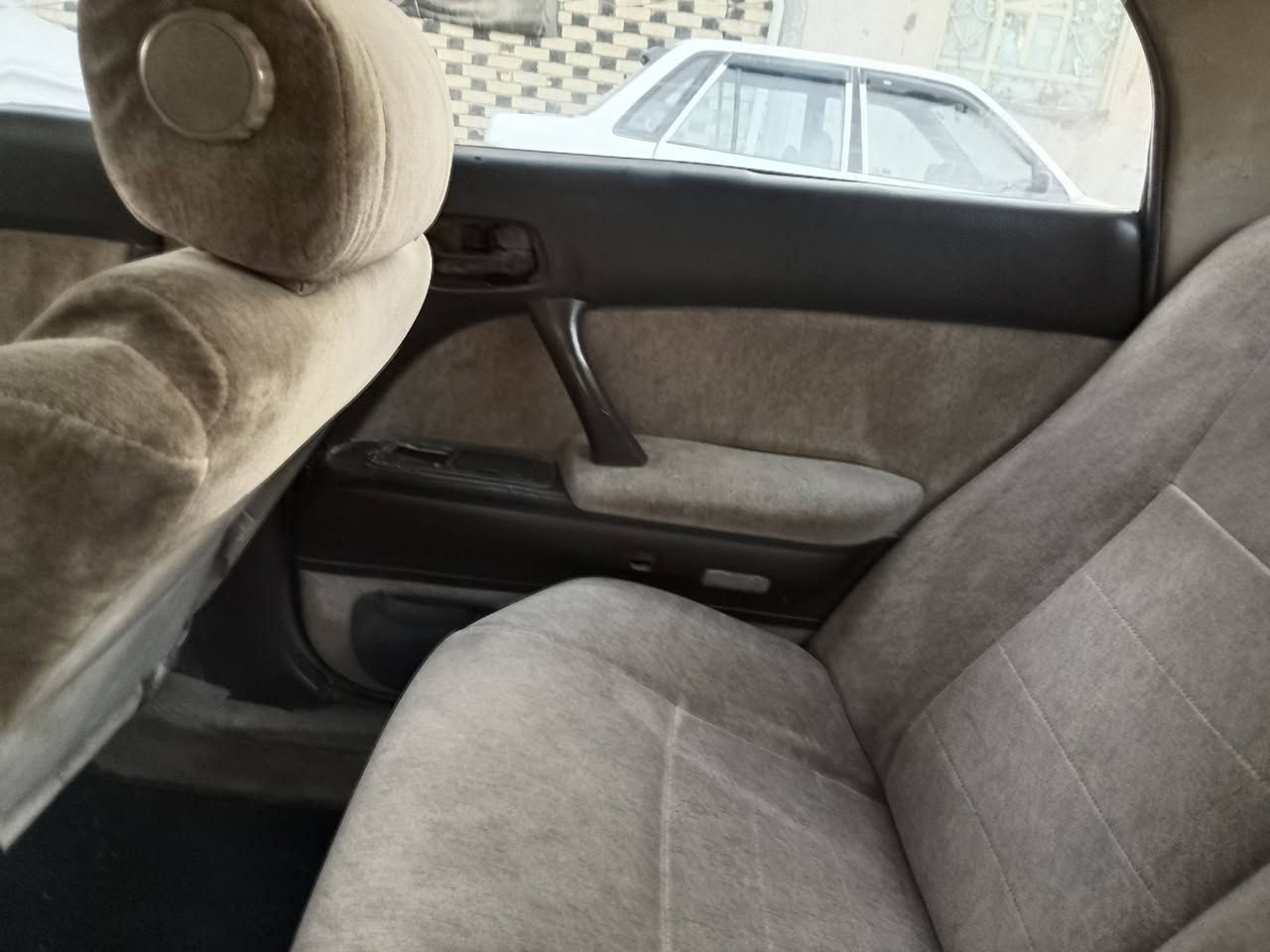 بطه متصل رقم نكليزي بسمي سنويه 2031 سياره مكفوله من الكص ونقل جثه مكينه ثنين ونص سعر 37 وبيه مجال مكاني نجف ***********
