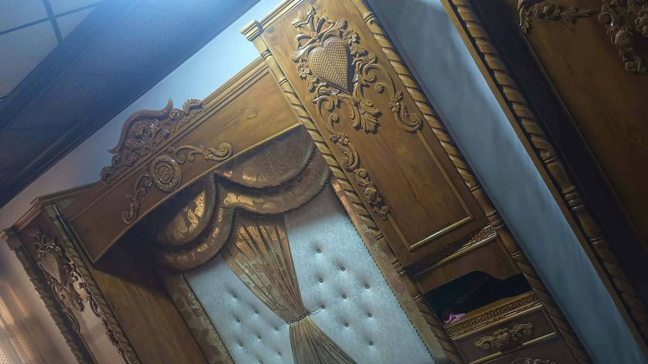 غرفة نوم • نضافة فول • للبيع