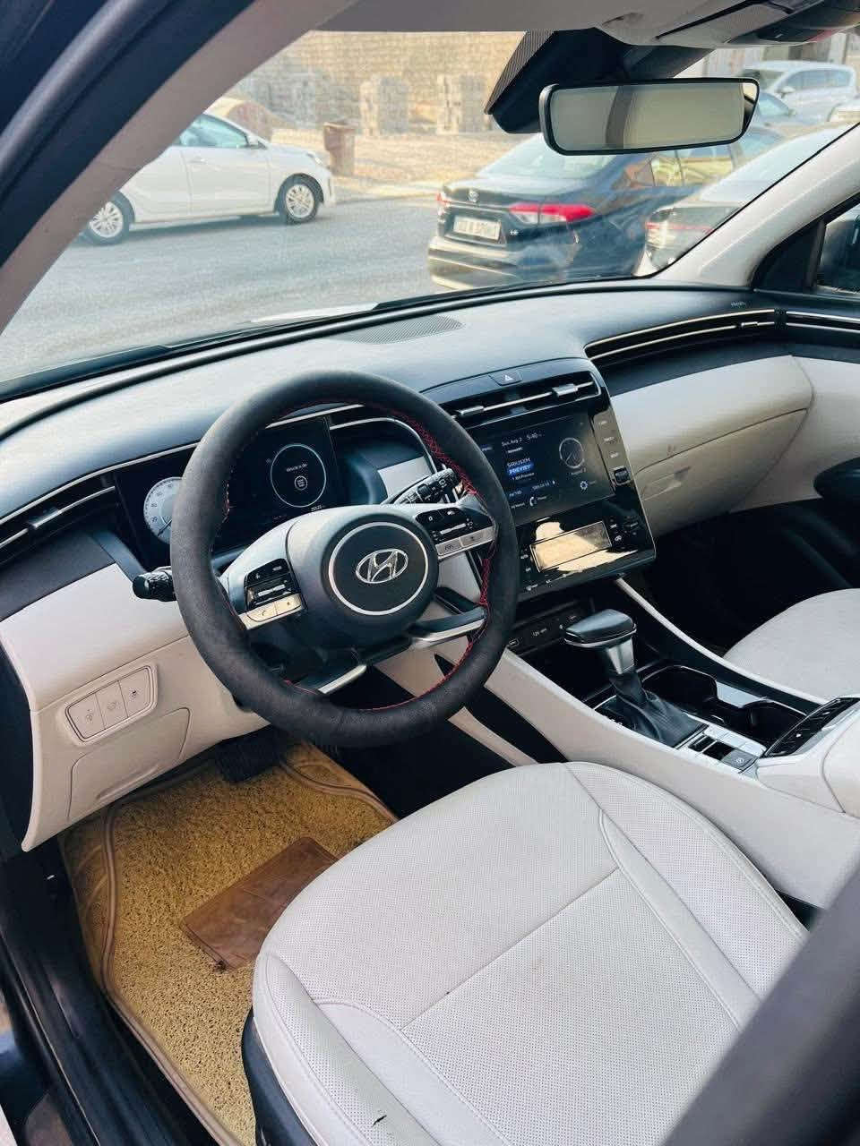 هاي السيارة وارد امريكي موديل ٢٣ فول مواصفات السيارة مال جناية مو مال بيع وشراء السيارة بدون حادث سرقة قبغ جنطة وبنيد مبدلات فقط السيارة رقم اربيل باسمي ثاني يوم احوللك مكاني بغداد *********** السيارة عارضها ١٧٨ بس الشراي الي يخابرني ويجيني للبيت واحسة صدك شراي وجناي مو بياع شراي ثق بالله اراعيك حيل
