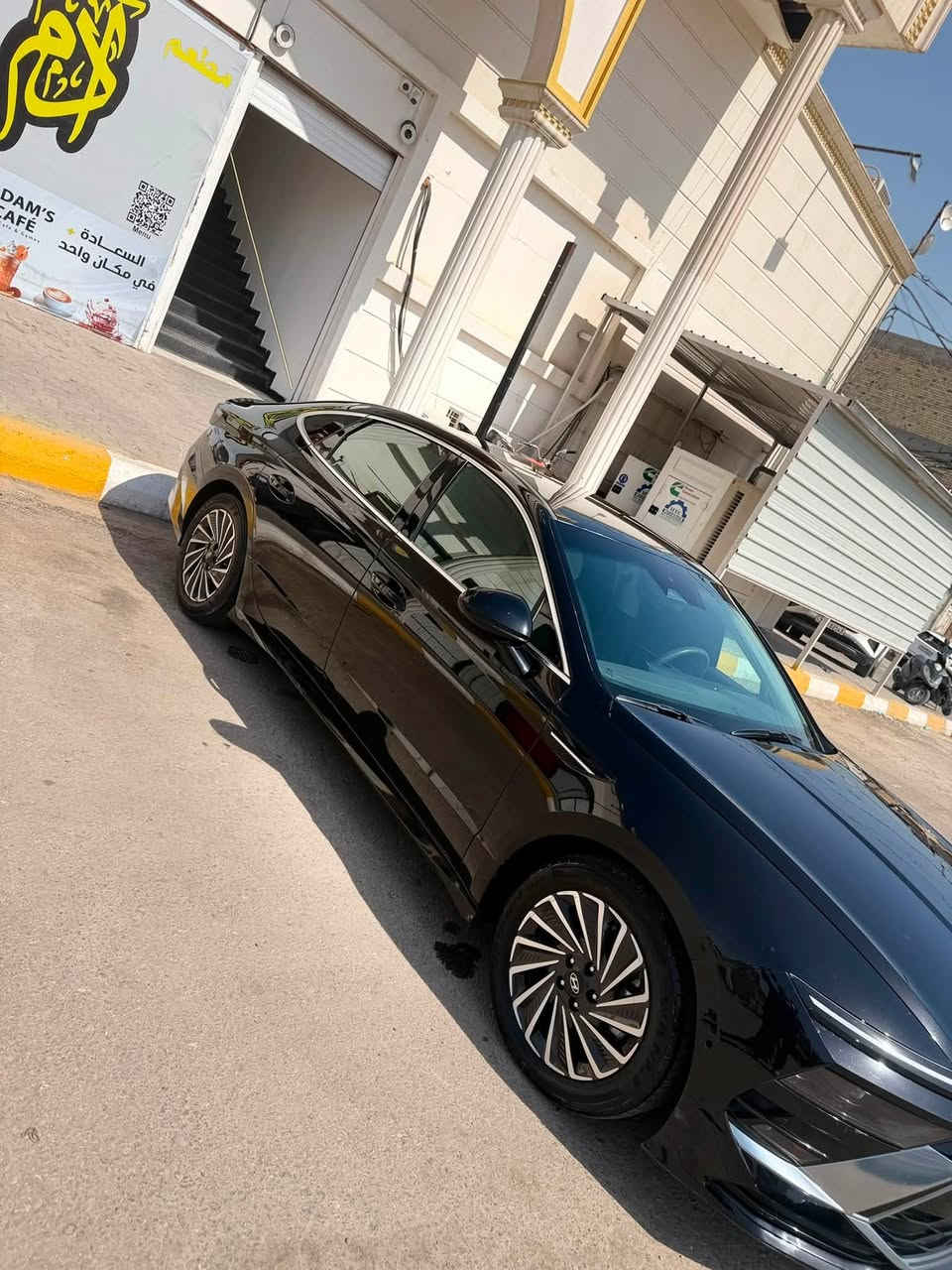سوناتا ٢٠٢٤
هايبرد 

فول ماعدة الفتحة 

شاشة كبيرة 

كشنات كهرباء 

لد متصل

لايتات زنون

بك لايت لد 

رادارات 

 هاند بريك بصمة 

ابل كاربلاي 

كشنات تدفئة 

كامرة خلفية دوارة

٣ وضعيات قيادة sport eco my drive 

فول تحكمات ستيرن 

مثبت سرعة 

تتبع المسار 

قيادة شبه ذاتية 

شحن لاسلكي  

مانع تزحلق 

صبغ بنيد فقط بدون دواخل 
الباقي كفاله 
ايرباك ستيرن 
مكاني النجف الأشرف حي الامير 
رقم السياره بغداد بسمي 
السعر 185 ورقه وبيها مجال بسيط 

للتواصل ***********
