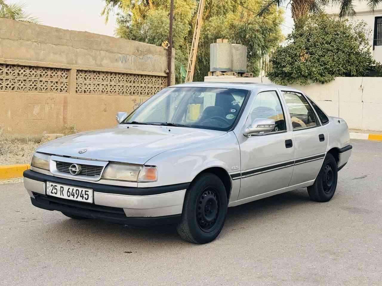 اوبل فكترا للبيع
 موديل 1992
 رقم كركوك كلها جديد شرط التحويل والوكاله
 كير ومحرك شرط لاصوت ولا صرف
كهربائيات وتخم تاير وصدر امامي وخلفي كلها جديد
سياره مصبوغه عام للجماليه بدون ضربه شرط
السعر 35
***********
