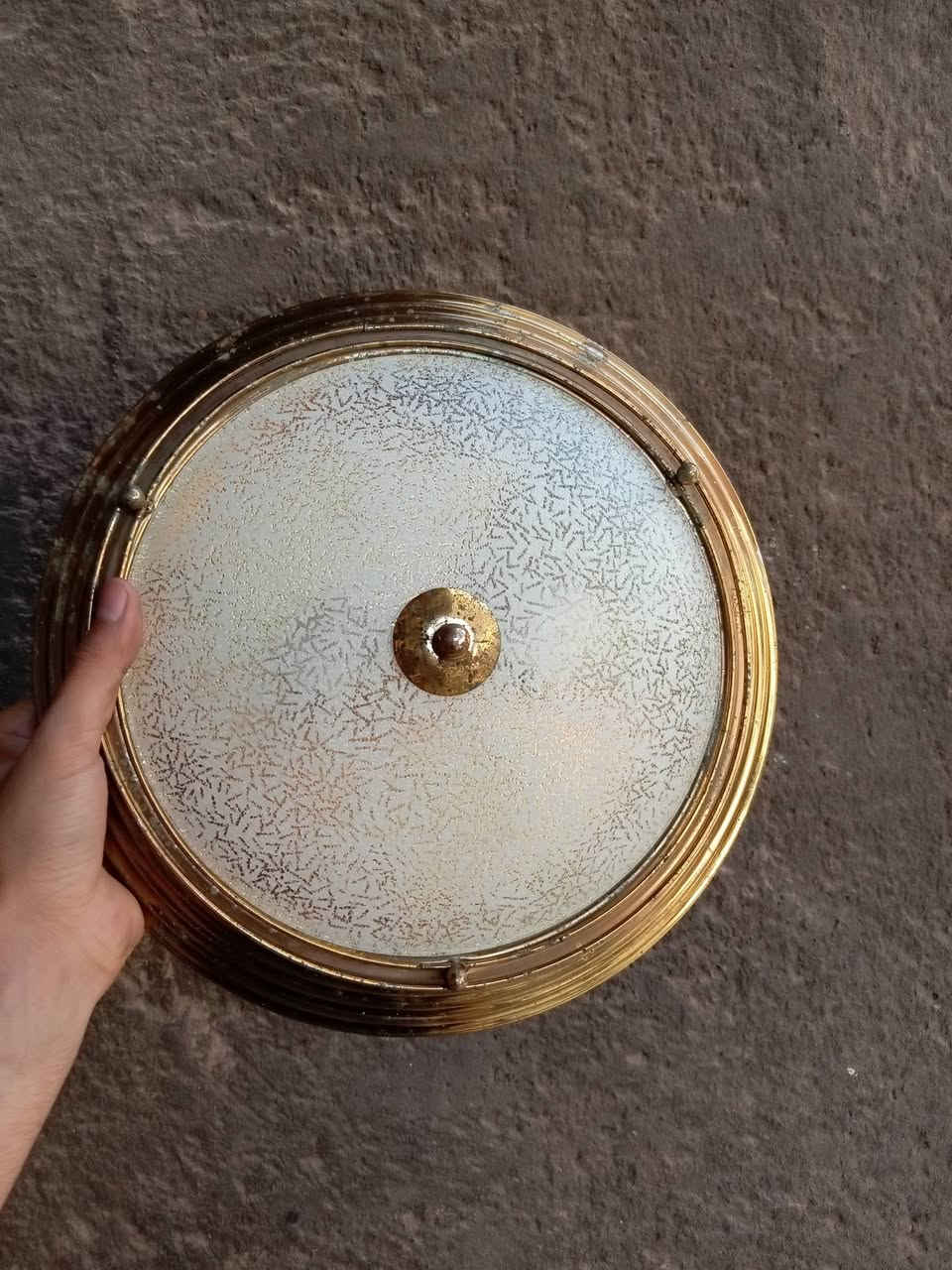 ثريا سقفية • نظافة ٧٠٪ • هولدر خربان