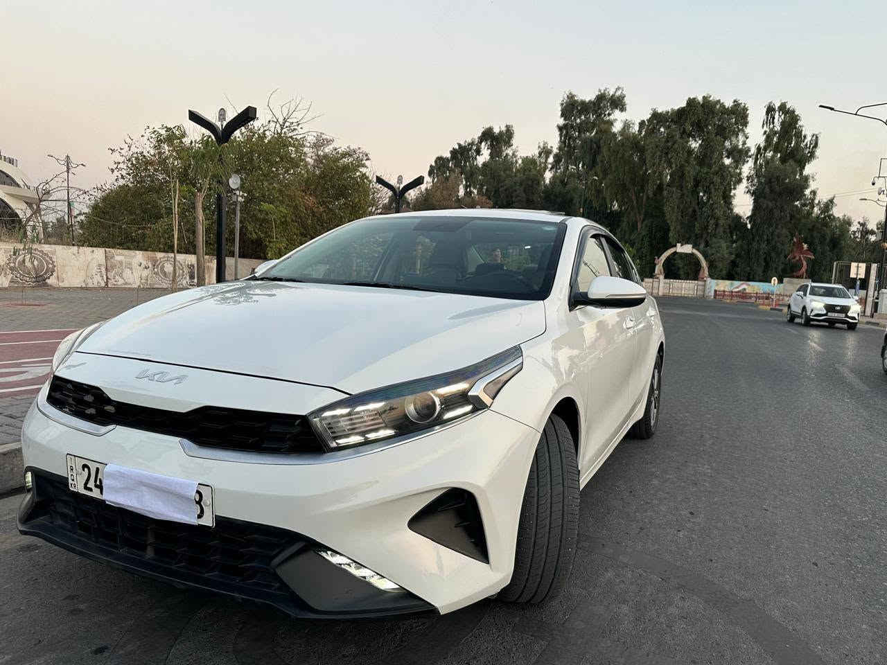السلام عليكم

كيا سيراتو ٢٠٢٣ صبغ باب خلف السايق وتعديل خفيف ٤ قطع
ماشيه ٤٢ الف كيلومتر
سلايت
محرك 2000
كير ATM
تبريد قطعتين
تحكمات ستيرن
قفل سرعه 
لايتات ليد
رقم دهوك سنويه تنتهي ٢٠٣٠
إشارة بالمري
مري شفط
مكان السياره / موصل 
للاستفسار الاتصال على الرقم /

***********
