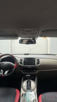 سبورتج 2015 خليجي مكينه 2000دوش بيه حادث ٣قطع اماميه بدون دواخل وبابين...