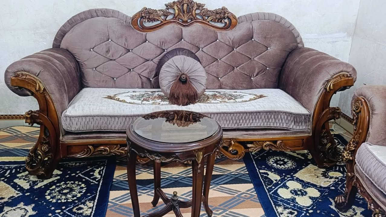 تخم 12 مقعد ملكي زان تركي تزكام درجه اوله معه طبلات 3 وكوشات هديه اسعر 425 لعنوان كربلاء بدايت امن اداخلي يوجد توصيل ***********

