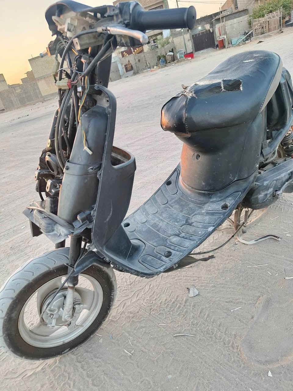 دراجه بطه للبيع بسعر 85 وبيها مجال شرط الهندر التواصل***********
