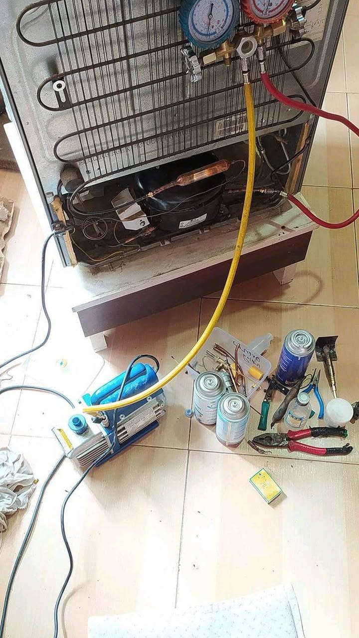 مستعدون لفتح 🛠️و لتنصيب❄️ وصيانه وغسل🌊 السبالت والمكيفات وشحن الغاز و واي شي يخص الاجهزة الكهربائية بس خابر ونوصلك وين متريد بل نجف *********** 👆👆نشتري جميع السبالت والمكيفات فقط في النجف
ملاحظه انصلح ثلاجات مجمدات برادات غسلات تسيس مي,+تاسيس مجاري تاسيس بوردات كهربائية

