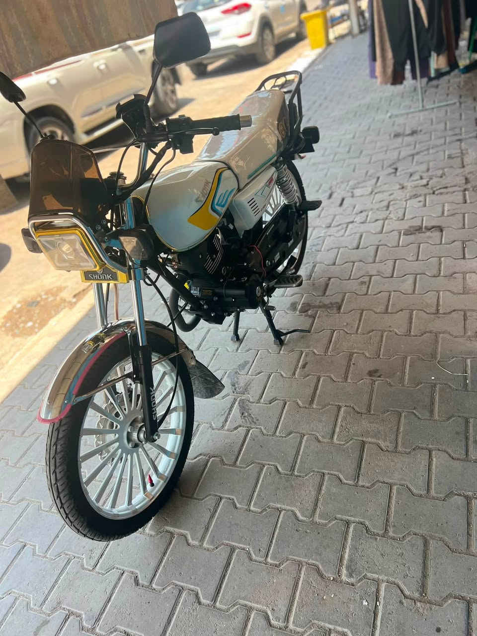 سلام عليكم دراجه لبيع موديل2026مكينه جيده ما مفدوحه مكينه200وراق كامله كهربائيات شغاله هاذ رقمي***********)@***********.سعرهه950وبيهه مجال
