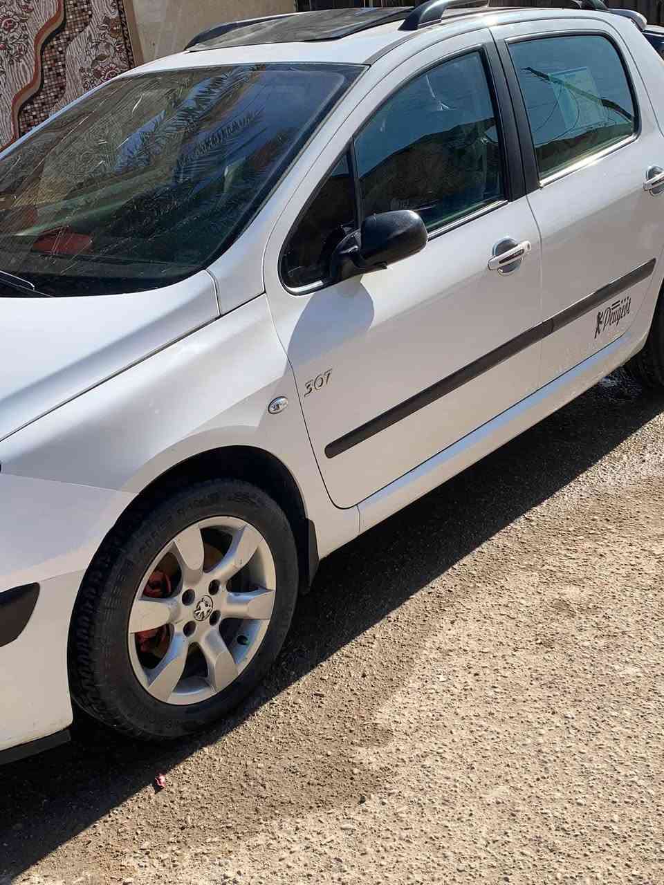 بيجو فرنسي • كير عادي • محرك جديد