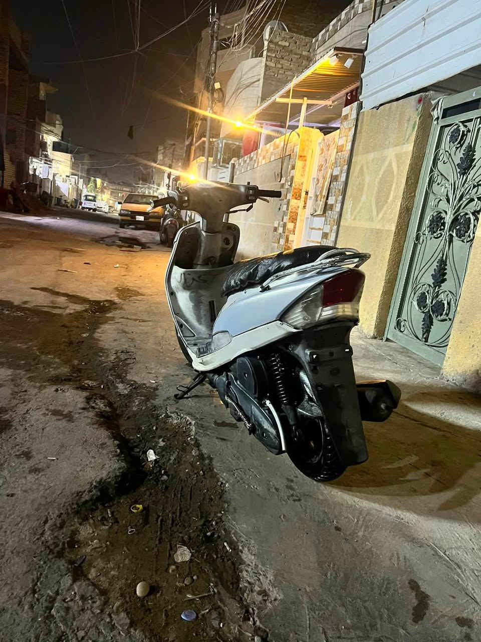 سلام عليكم دراجه ماكس منغولي 120 دراجه تضيع مكينه ناعمه كلش كهربائيات كله شغاله سلف هندر دراجه ما ناقصه أي شي مكاني شعله زراعي خطيب شارع حشد سعر 350 بيه مجال بصيط *********** واتساب فقط
