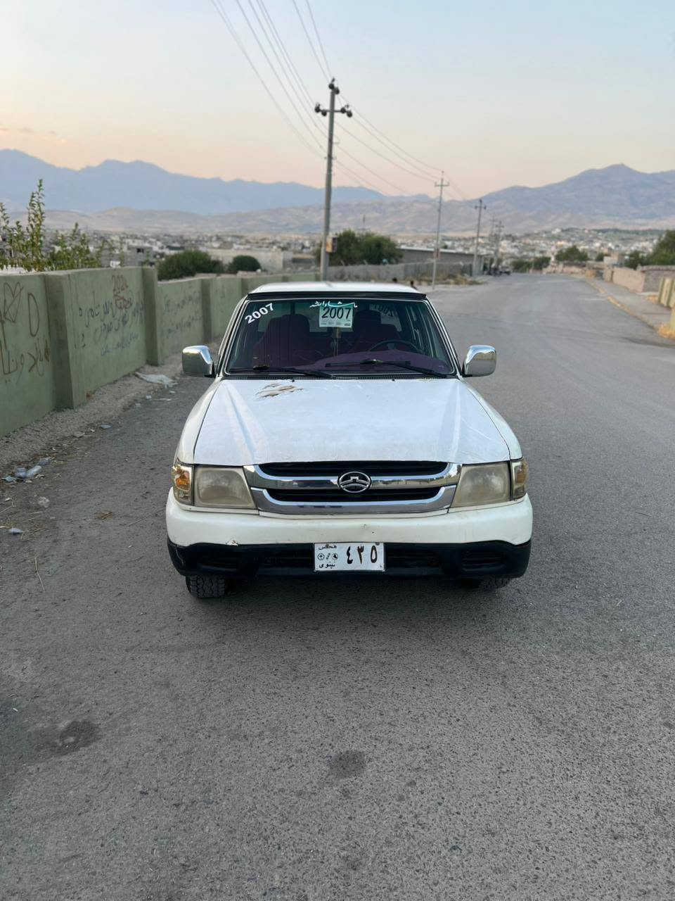 دێر ٢٠٠٧ مەنەفێست
سەیارەکە زۆر جوان و ڕێک و پێکە بێ مەسرەف و نوقسانیە
تایەی تازەیە .تەبرید و گەرمی بەشەرت
گێڕ مەکینە ئەکسل بەشەرت
بێ دەعم و لێدراوە بەڵام پەڵەپەڵەی بۆیاغ لەسەر کاڵبونەوە هەیە .کابرێتەیە. هەمو شتەکانی نوسراوە بۆ کڕین تەلەفۆن بکە
***********
*********** بشدار, السليمانية
