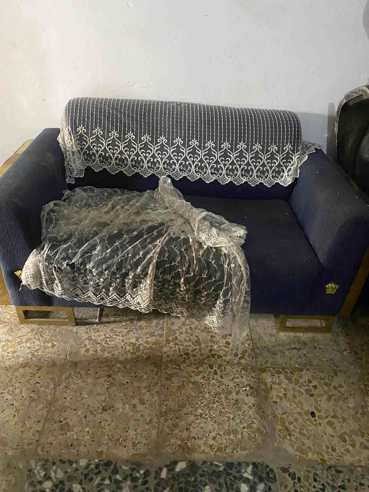 تخم • ٦ قطع • بغداد
