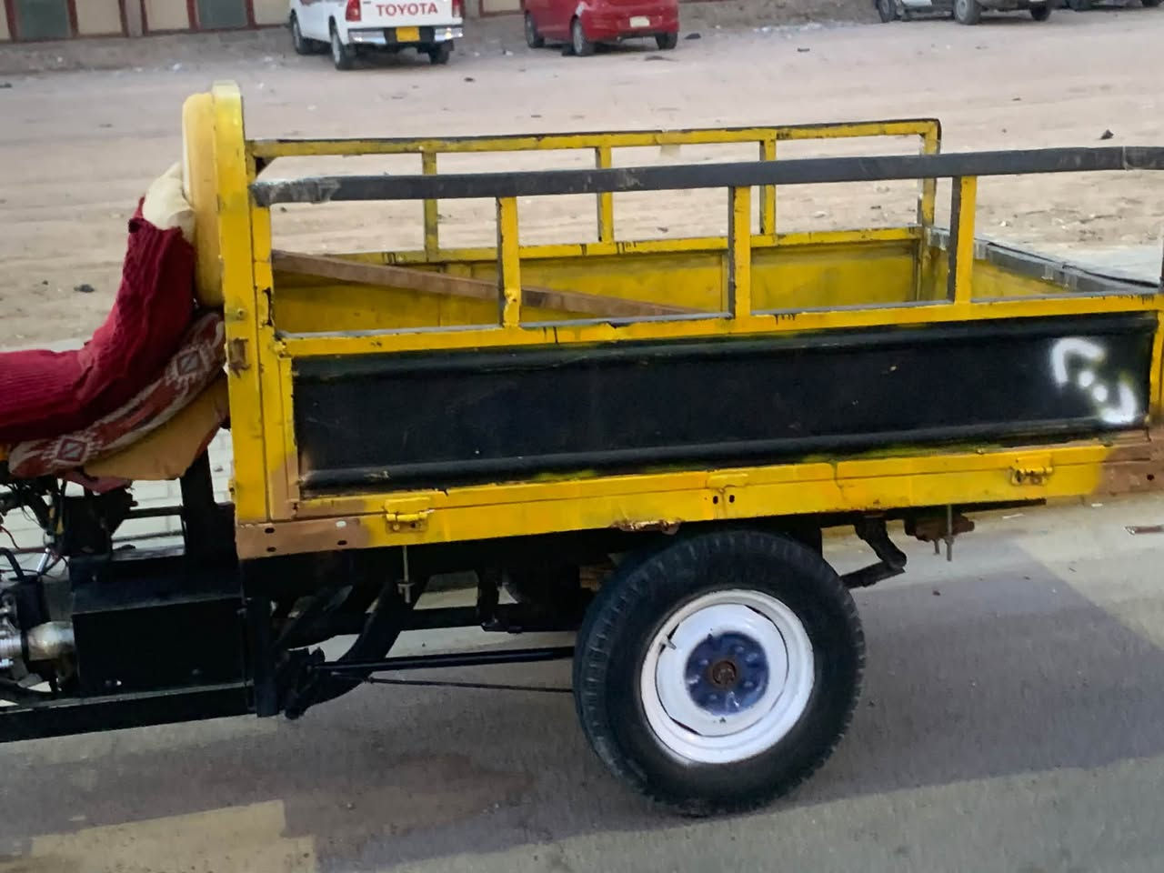 ستور أدوات • بصرة زبير • بيها مجال