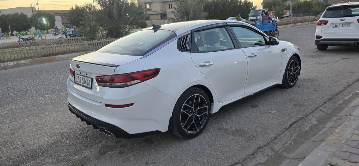 2019 وارد امريكي فول مواصفات S كفالة 
دخول السياره فقط دعامية امامية رقم بغداد بأسمي سونار موجود وصور الحادث موجوده
 مكان السياره ديوانية السعر 150 وبيه مجال
 ***********
