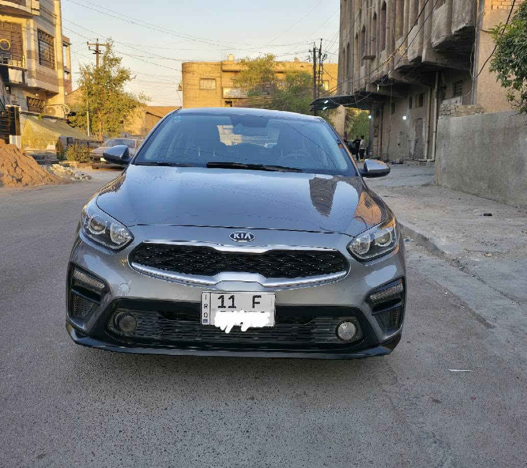 للبيع – كيا سيراتو 2019 وارد خليجي
اللون: رصاصي.
محرك 1600 CC.
الماشية:122.000 كم.
كير : أوتوماتيك AT.
المحرك والگير مكفولان وبحالة ممتازة.
توجد طخات متفرقة كما موضحة بالصور.
يوجد ضرر في باب السائق تم ارجاع بارد .

السعر المطلوب: (122 ورقة) قابل للتفاوض بالمعقول.

للتواصل والاستفسار على الخاص
*********** بغداد, العراق
