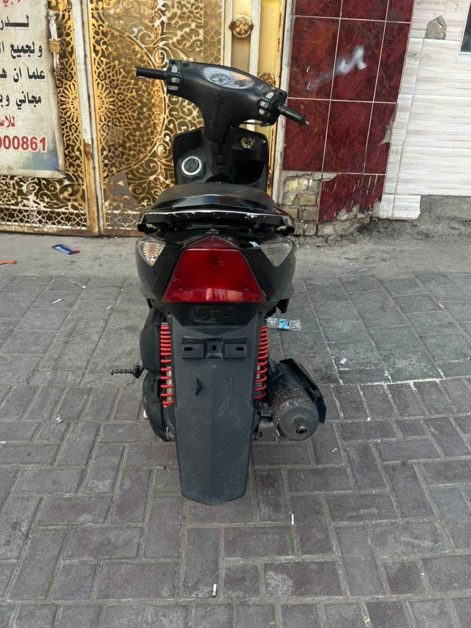 هالسلام عليكم سكنس ثعلب للبيع دراجه حلوه مصارلها هواي من نازله من لمعرض كفرات بلاد محرك ممفتوح ابد تجي ودكلب السعر500 بيها مجال بغداد مدينه للصدر ***********
