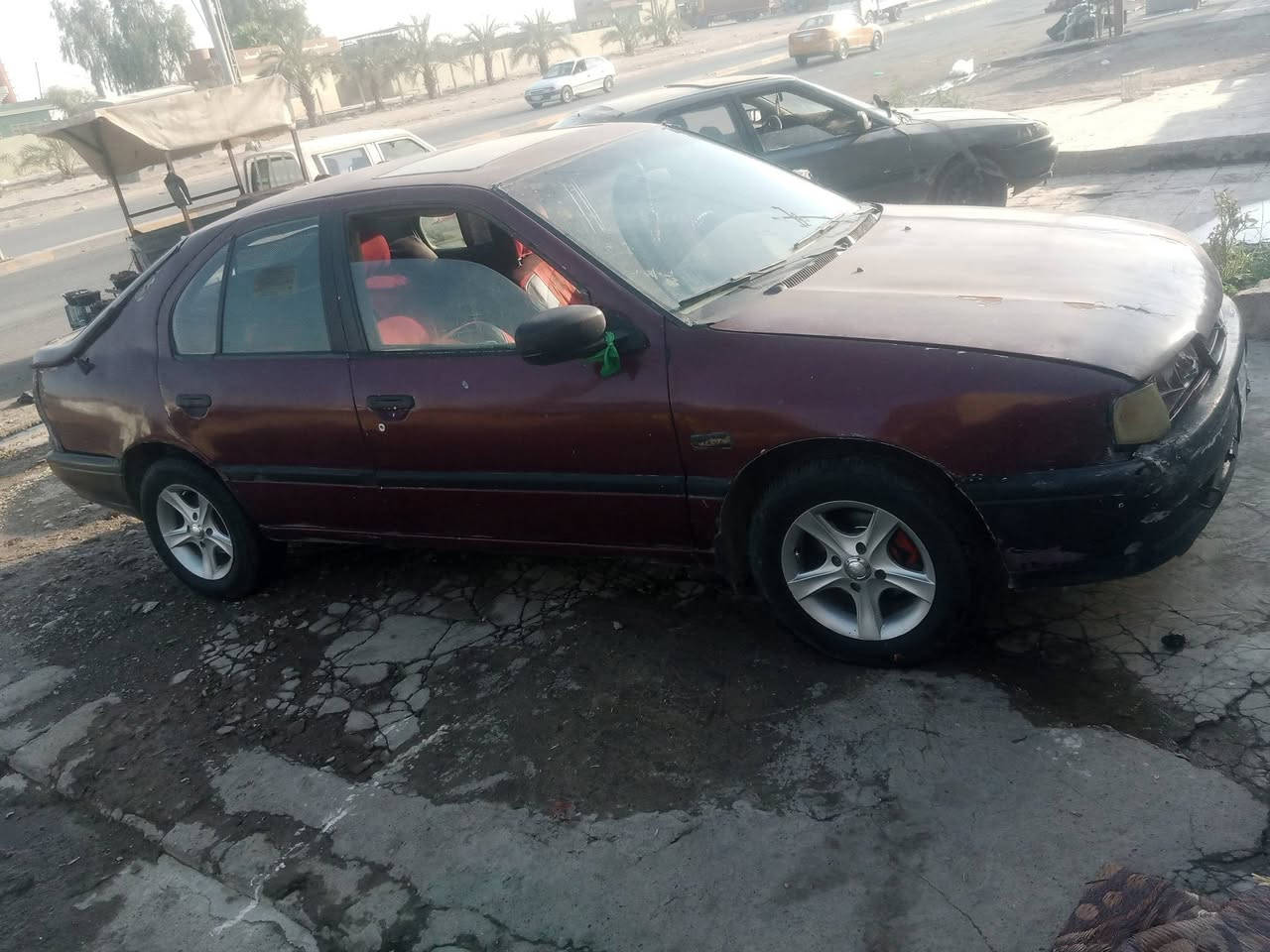 السلام عليكم نيسان براميره السعر 16موديل 92السياره بلادي 20طخم تاير جديد صدرها زين وشرط الوكاله والتحويل اسويلك وكاله كبل اسويلك كاربون ماستر محركها بي بدايت صرف قرامات ماعليها رقم الماني نينوه سنويه نهايتها لل 28بدين مابيع وبل قصد مابيع السياره نشطه ترايها حلو مكاني موصل جانب الايمن حي التنك جماعت ال10و12ورقه لاتخابرني رقم الهاتف ***********
